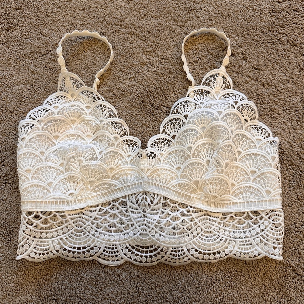 NWT Free People bralette in Ivory